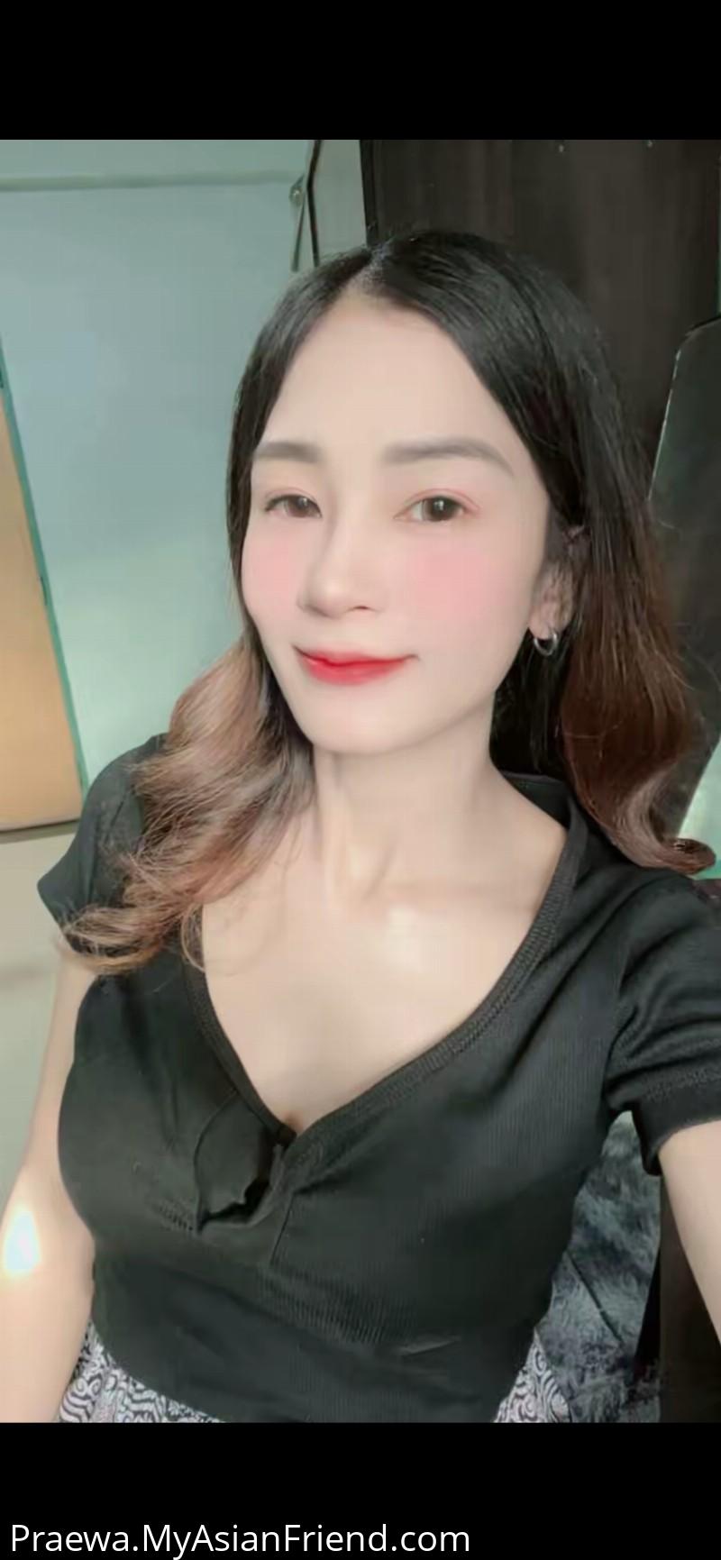 Praewa's personal blog photo 1 added Friday the 7th of November 2025