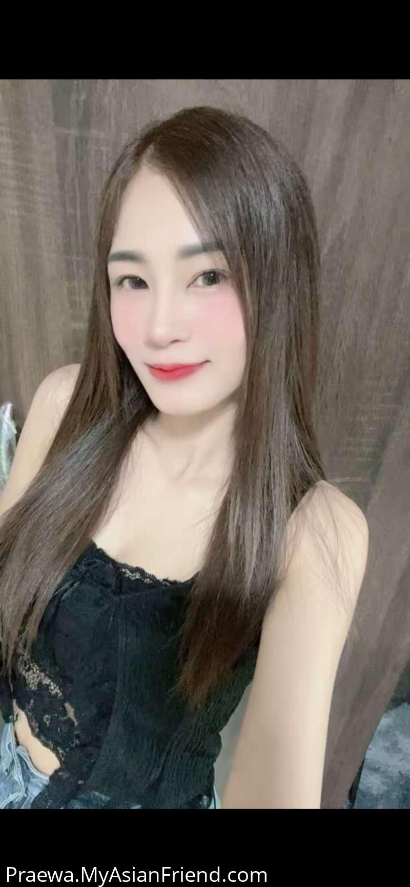 Praewa's personal blog photo 1 added Saturday the 15th of November 2025